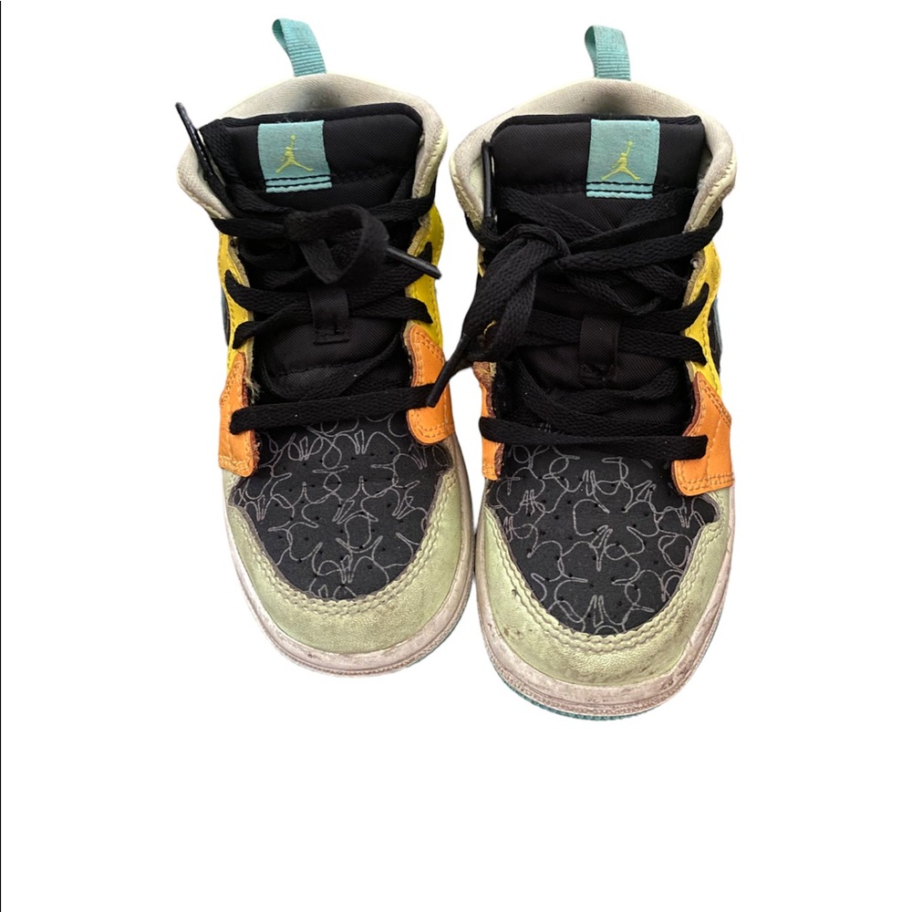 Nike Jordan 1s